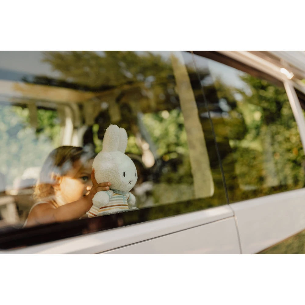 Nijntje X Little Dutch Vintage Sunny Stripes Knuffel - 25 Cm 6 Nijntje X Little Dutch Vintage Sunny Stripes Knuffel - 25 Cm - Image 4